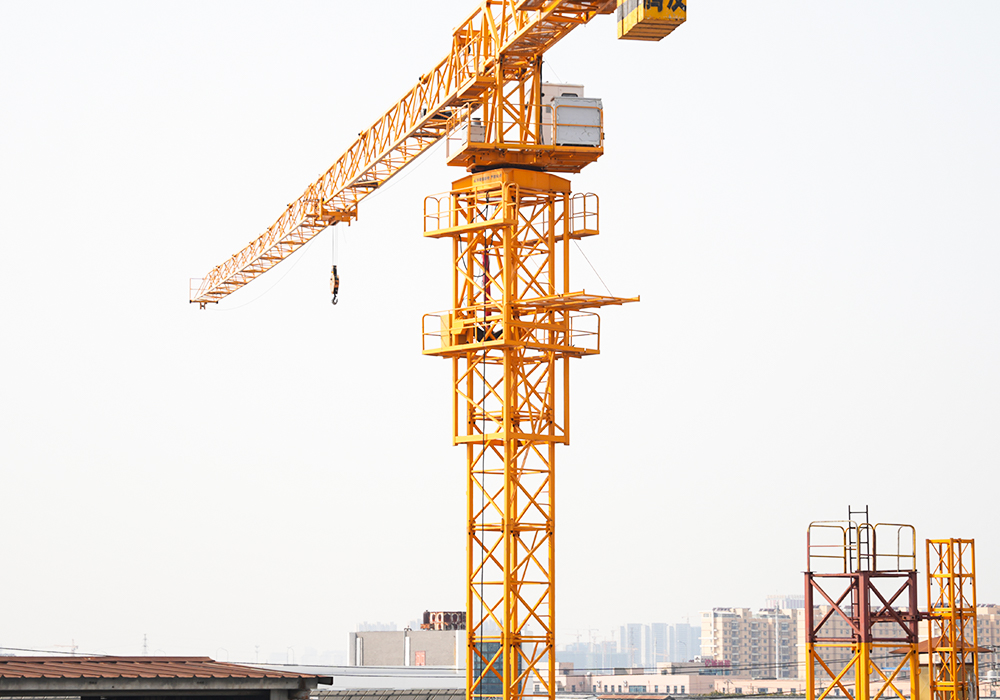 QTP63 (5610) Flat Head Tower Crane 6T Jib Lengde 56m